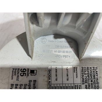 Recambio de tapa exterior combustible para skoda yeti active referencia OEM IAM 5L6809857  