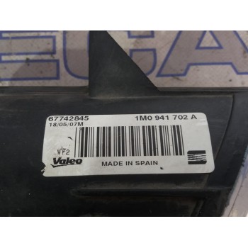 Recambio de faro antiniebla derecho para seat leon (1m1) referencia OEM IAM 1M0941702A  