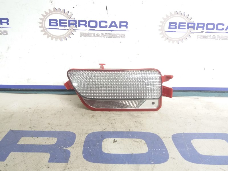 Recambio de piloto marcha atras para citroën c4 berlina referencia OEM IAM 9652464580  