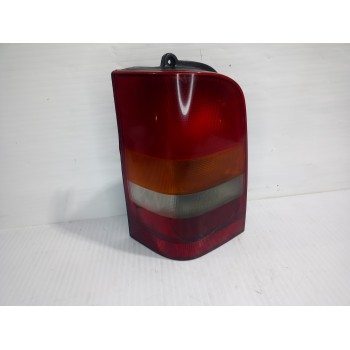 PILOTO TRASERO IZQUIERDO A6388201264 