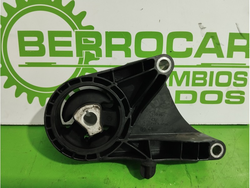 Recambio de soporte motor para opel insignia berlina 2.0 cdti cat referencia OEM IAM 13227767  