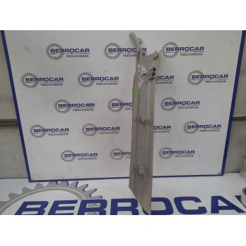 Recambio de moldura lateral para land rover discovery referencia OEM IAM EMB500320LUM  