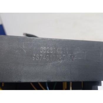 Recambio de caja reles / fusibles para peugeot 508 allure referencia OEM IAM 9674917380  