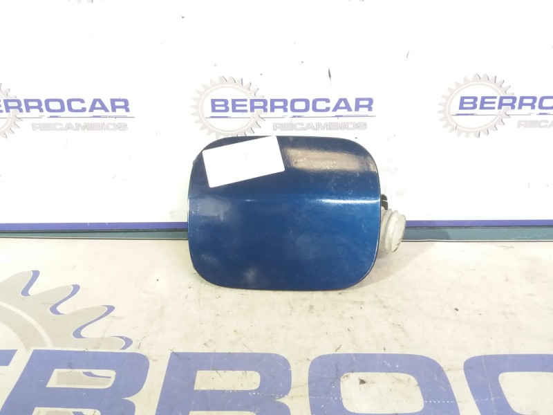 Recambio de tapa exterior combustible para toyota corolla (e12) referencia OEM IAM 7735013080  