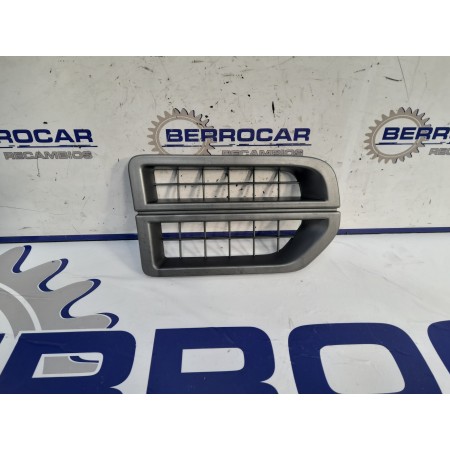 Recambio de moldura para land rover discovery referencia OEM IAM JAK000064  