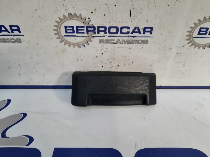 Recambio de moldura lateral para land rover discovery referencia OEM IAM FBF500250XXX  
