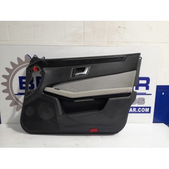 GUARNECIDO PUERTA DELANTERA DERECHA A2127270448 