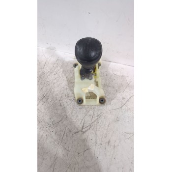 Recambio de palanca cambio para kia cee´d hatchback (ed) 1.6 crdi 90 referencia OEM IAM 437001H100  