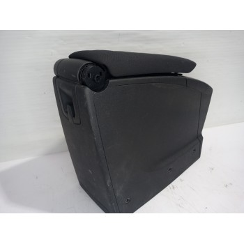 Recambio de apoyabrazos central para renault scenic iii bose edition referencia OEM IAM 8127320  