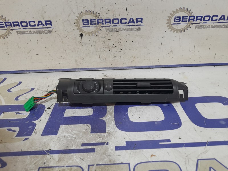 Recambio de mando calefaccion / aire acondicionado para peugeot 5008 2.0 blue-hdi fap referencia OEM IAM 96846886XT  