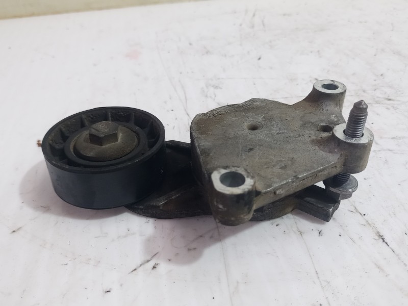 Recambio de tensor correa auxiliar para peugeot 207 confort referencia OEM IAM A825809  