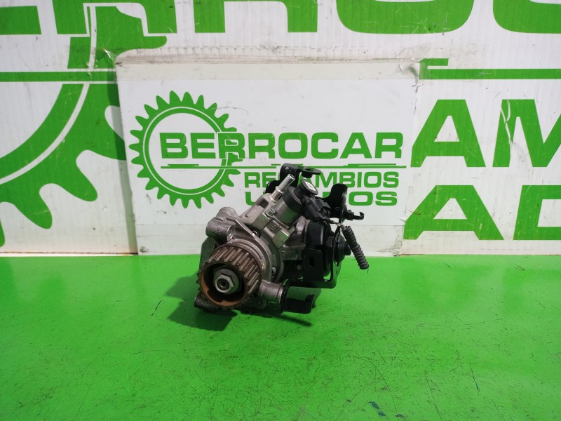 Recambio de bomba inyeccion para renault kangoo profesional referencia OEM IAM 167007358R  