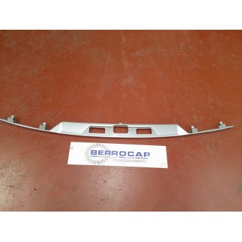 Recambio de molduras traseras para land rover evoque referencia OEM IAM CK1UA40406  