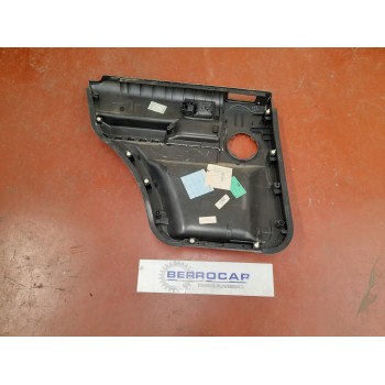 Recambio de guarnecido puerta trasera derecha para land rover discovery referencia OEM IAM DDC500081  