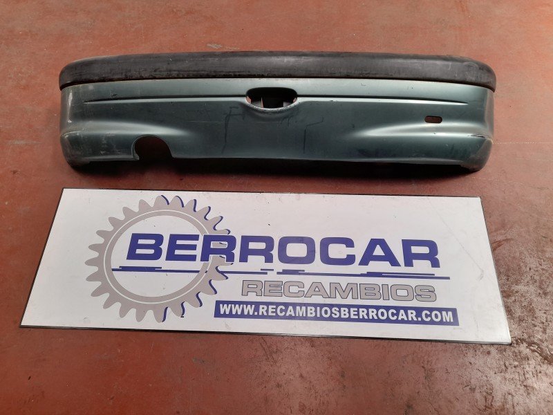 Recambio de paragolpes trasero para peugeot 206 berlina 1.9 diesel referencia OEM IAM 9628638277  