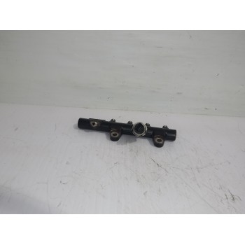 RAMPA INYECTORA 175213876R 