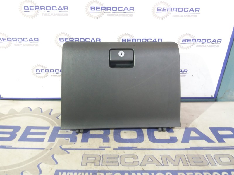 Recambio de guantera para toyota corolla verso (r1) 2.2 d-cat referencia OEM IAM 555510F010  
