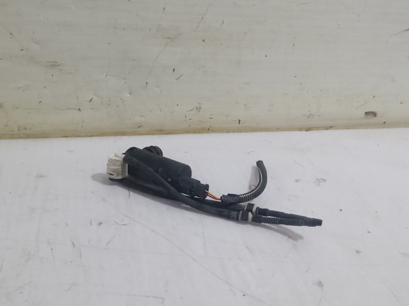 Recambio de bomba limpia para peugeot 508 allure referencia OEM IAM 9672630780  