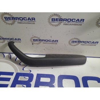 Recambio de moldura lateral para seat exeo berlina (3r2) 2.0 tdi referencia OEM IAM 3R0867410A  