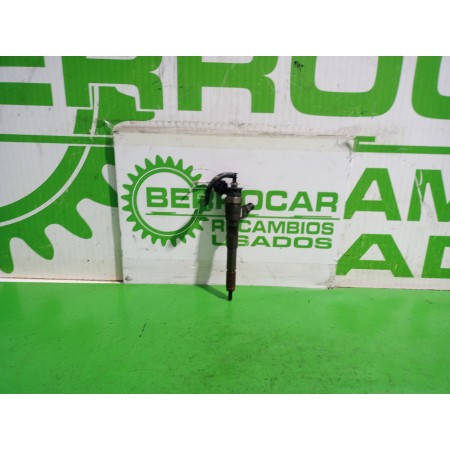 Recambio de inyector para renault kangoo profesional referencia OEM IAM 0445110485  