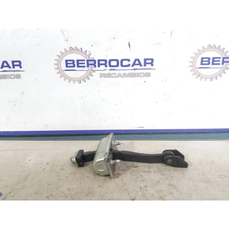 Recambio de retenedor puerta para opel corsa d 1.3 16v cdti referencia OEM IAM 13180682  