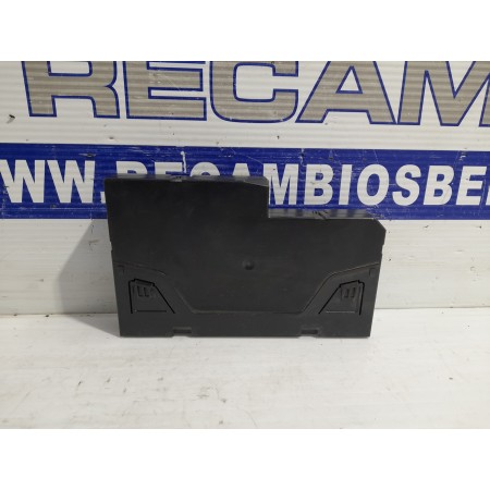 Recambio de caja reles / fusibles para mercedes-benz clase e (w212) lim. 2.1 cdi cat referencia OEM IAM A2129003901  