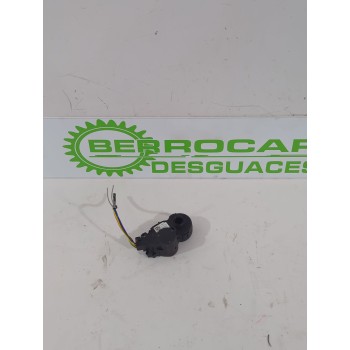 Recambio de motor apertura trampilla para dacia duster (hm_) 1.0 tce 90 referencia OEM IAM T32096B  