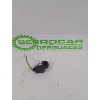 Recambio de motor apertura trampilla para dacia duster (hm_) 1.0 tce 90 referencia OEM IAM T32096B  