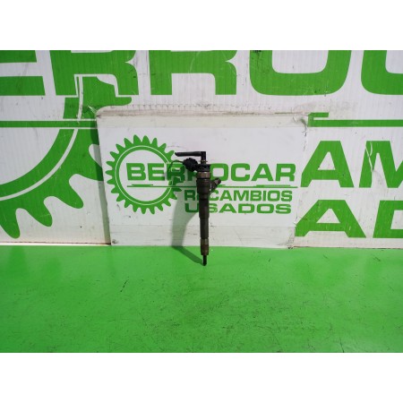Recambio de inyector para renault kangoo profesional referencia OEM IAM 0445110485  