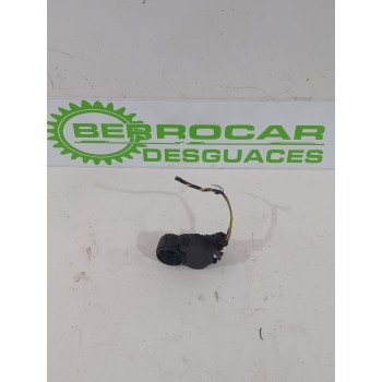 Recambio de motor apertura trampilla para dacia duster (hm_) 1.0 tce 90 referencia OEM IAM T32096B  