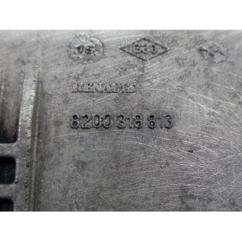 Recambio de carter para renault scenic iii bose edition referencia OEM IAM 8200318813  