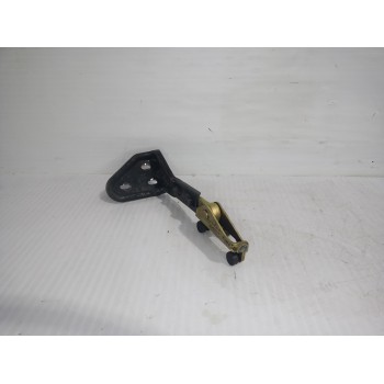 SOPORTE / GUIA PUERTA CORREDERA A6387602047 