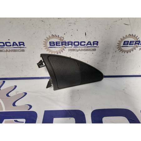 Recambio de moldura lateral para land rover range rover sport referencia OEM IAM PC01006709  