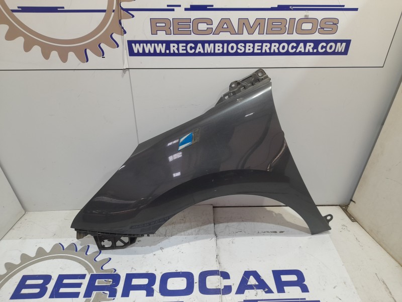 Recambio de aleta delantera izquierda para peugeot 5008 2.0 blue-hdi fap referencia OEM IAM 9685904880  
