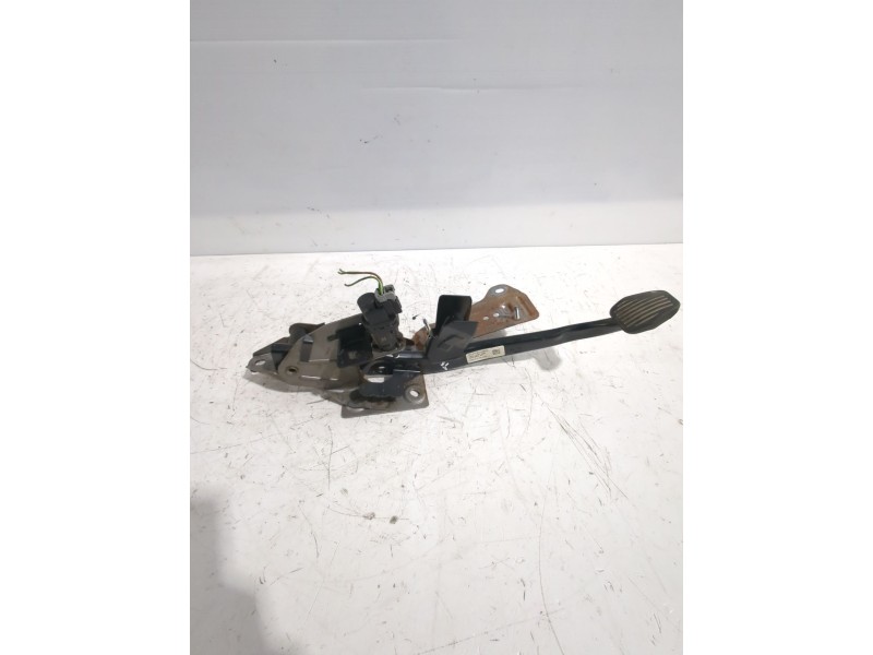 Recambio de pedal freno para ford focus c-max (dm2) 2.0 tdci referencia OEM IAM 3M512467  