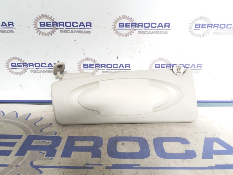 Recambio de parasol izquierdo para renault kangoo 1.5 dci diesel fap referencia OEM IAM 8200544833  