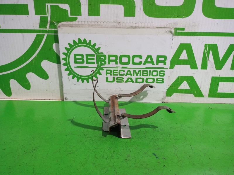 Recambio de soporte catalizador para renault kangoo profesional referencia OEM IAM 208180944R  