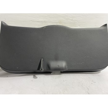 Recambio de guarnecido porton trasero para skoda yeti active referencia OEM IAM 5L6867975B  