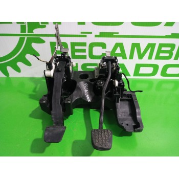 Recambio de pedalera para opel insignia berlina 2.0 cdti cat referencia OEM IAM 13228166  