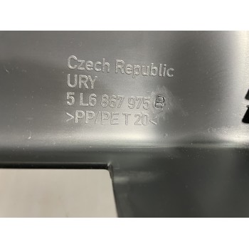 Recambio de guarnecido porton trasero para skoda yeti active referencia OEM IAM 5L6867975B  