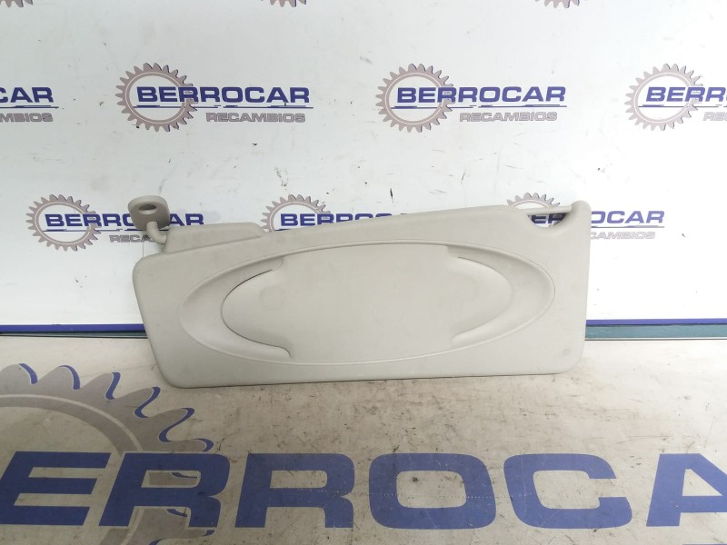Recambio de parasol izquierdo para renault kangoo 1.5 dci diesel fap referencia OEM IAM 8200544833  