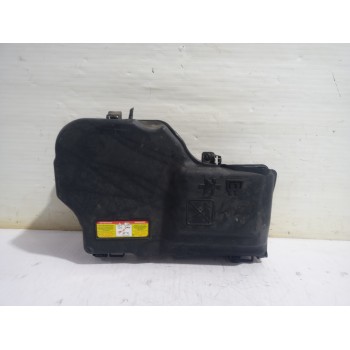 Recambio de soporte caja de rele para peugeot 508 allure referencia OEM IAM 9687677280  