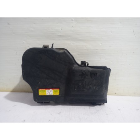 Recambio de soporte caja de rele para peugeot 508 allure referencia OEM IAM 9687677280  