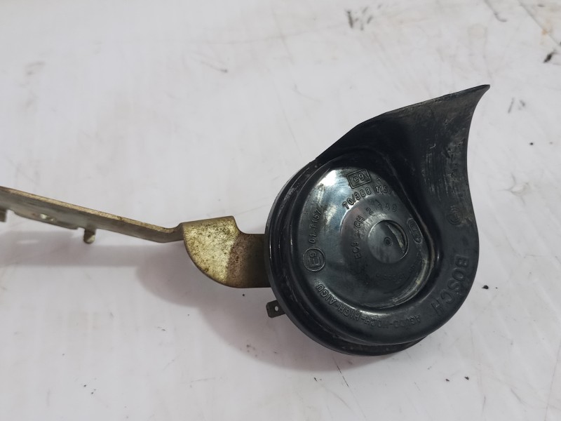 Recambio de claxon para renault kangoo (f/kc0) alize referencia OEM IAM 703881157  