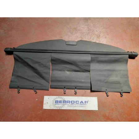 Recambio de bandeja trasera para toyota corolla verso (r1) 2.2 d-cat referencia OEM IAM 649100F010B0  