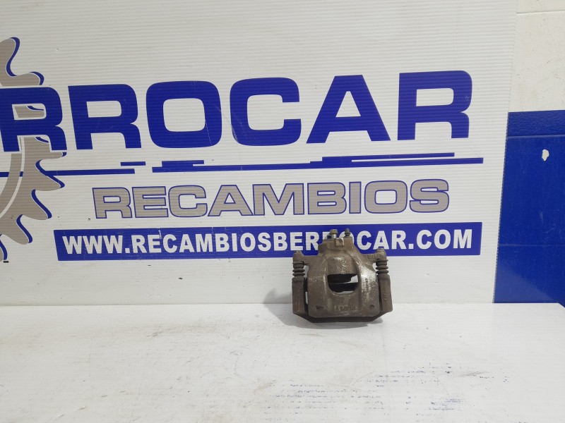 Recambio de pinza de freno delantera derecha para citroën c1 referencia OEM IAM Y01786  