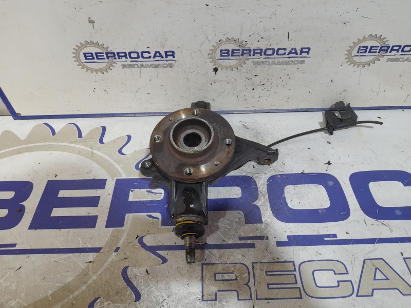 Recambio de mangueta delantera izquierda para peugeot 5008 2.0 blue-hdi fap referencia OEM IAM 16 066 309 80  