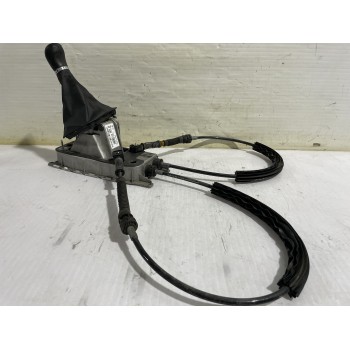 Recambio de palanca cambio para skoda yeti active referencia OEM IAM 5K0711049C  