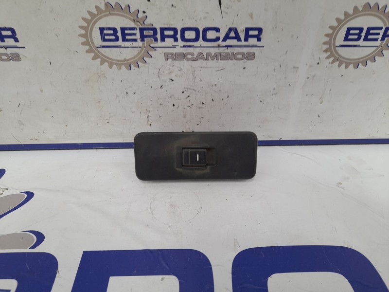 Recambio de mando elevalunas delantero derecho para land rover range rover sport referencia OEM IAM YUD501070PVJ  