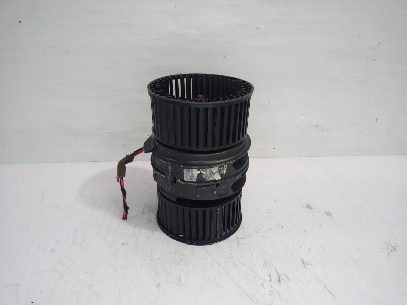 Recambio de motor calefaccion para renault scenic iii bose edition referencia OEM IAM 272109961R  